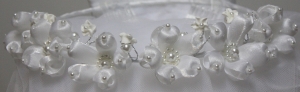 GIRLS COMMUNION FLOWER VEILS (006605F) WHITE